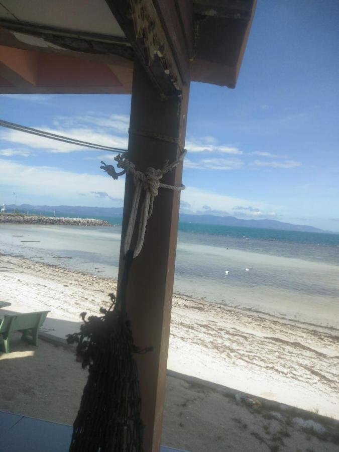 Charung Beach Haad Rin Exterior photo